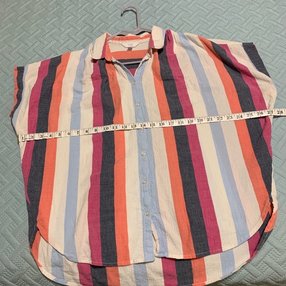 Time and Tru button up Shirt - Picture 4 of 5